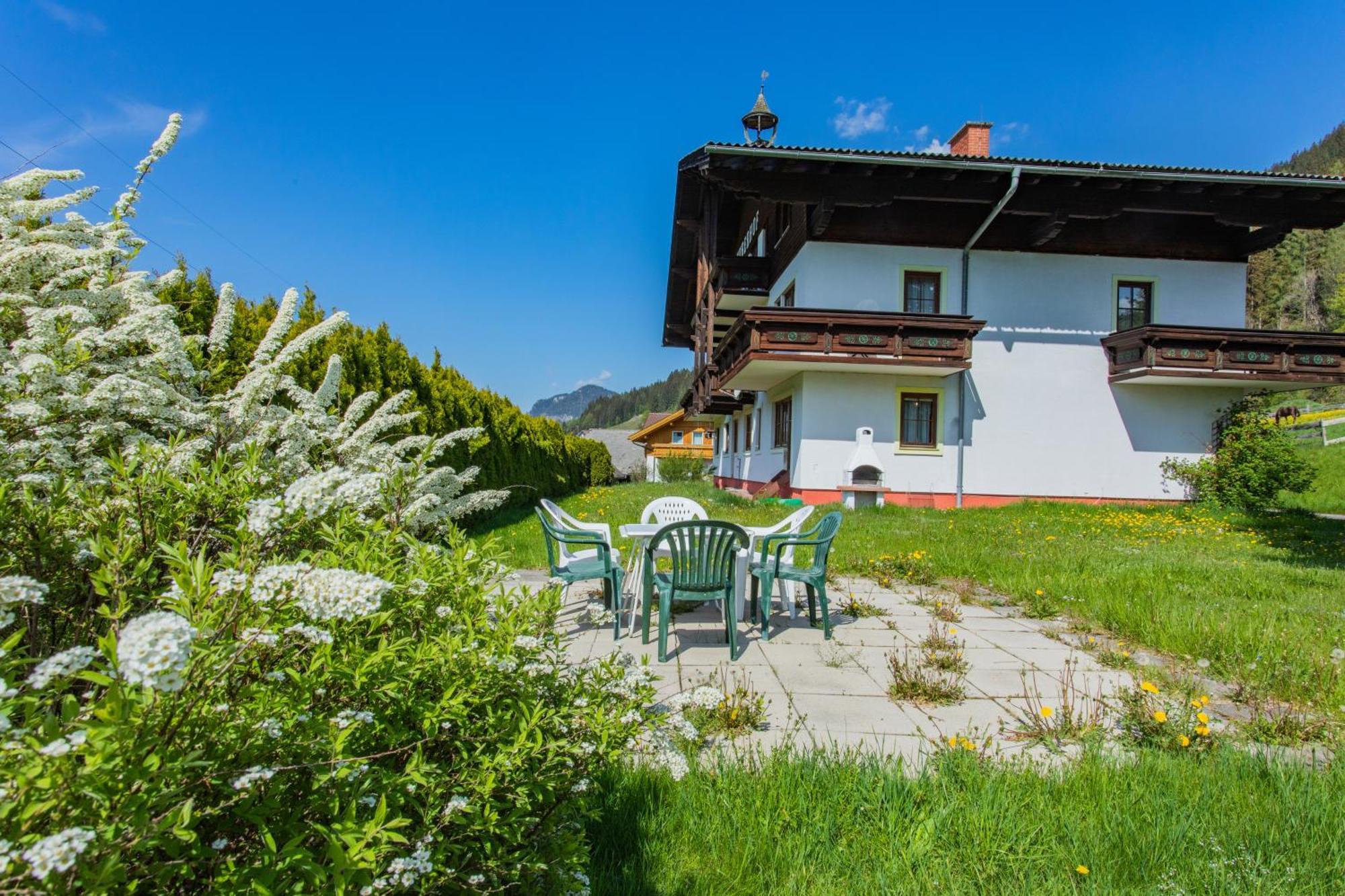 Apartment Huberhof 4 By Alpenidyll Schladming